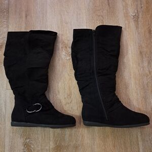 Avenue Sasha Tall Black Round Toe Faux-Suede Boots Women's Size 7